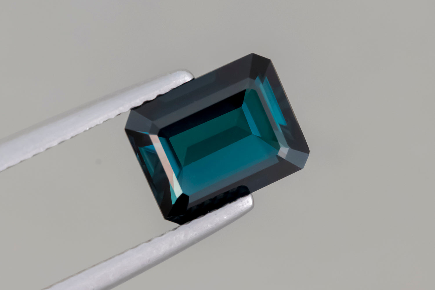Blue Tourmaline – A High Spectrum Symphony Of Color