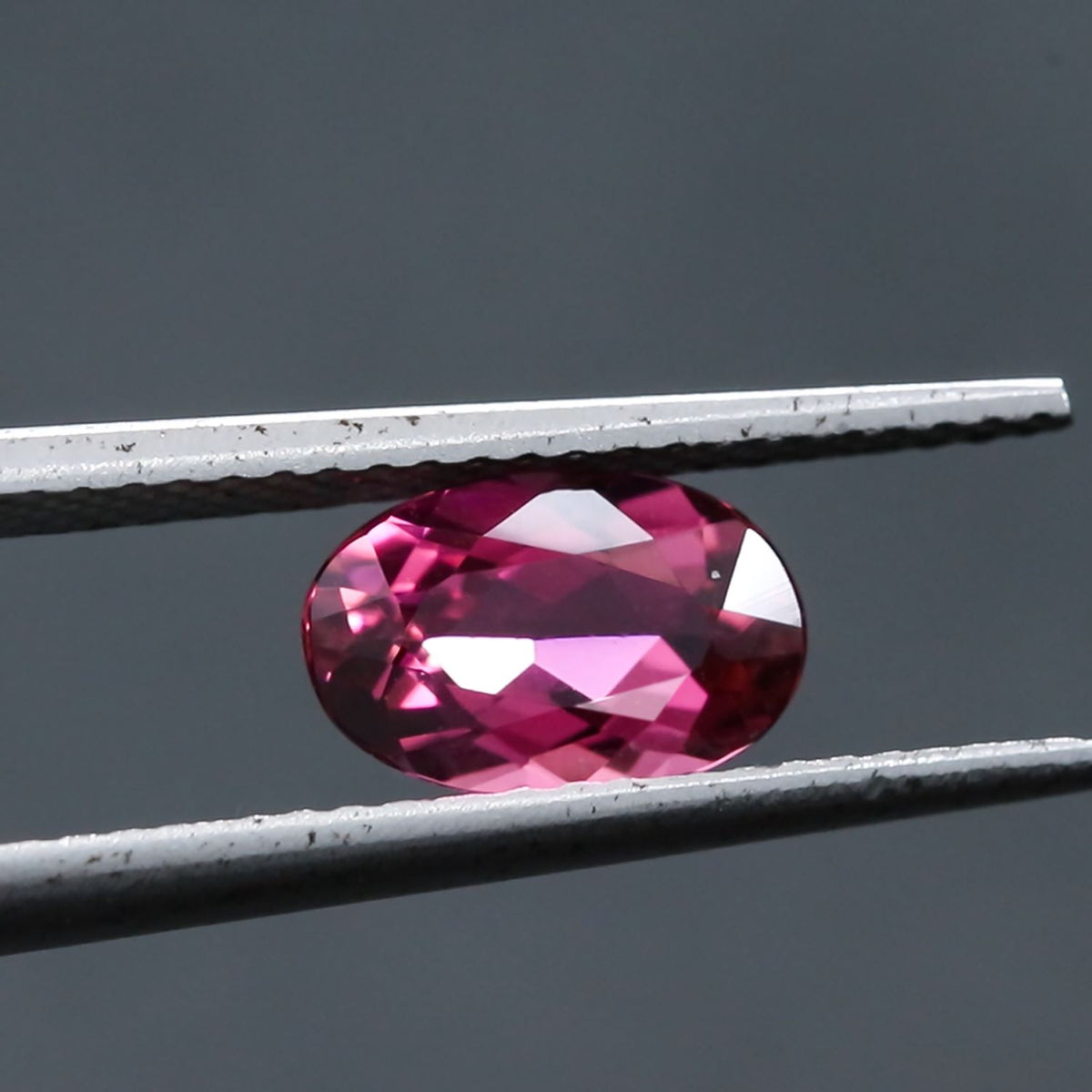 0.99 CT Pink Tourmaline 8x5 MM Oval