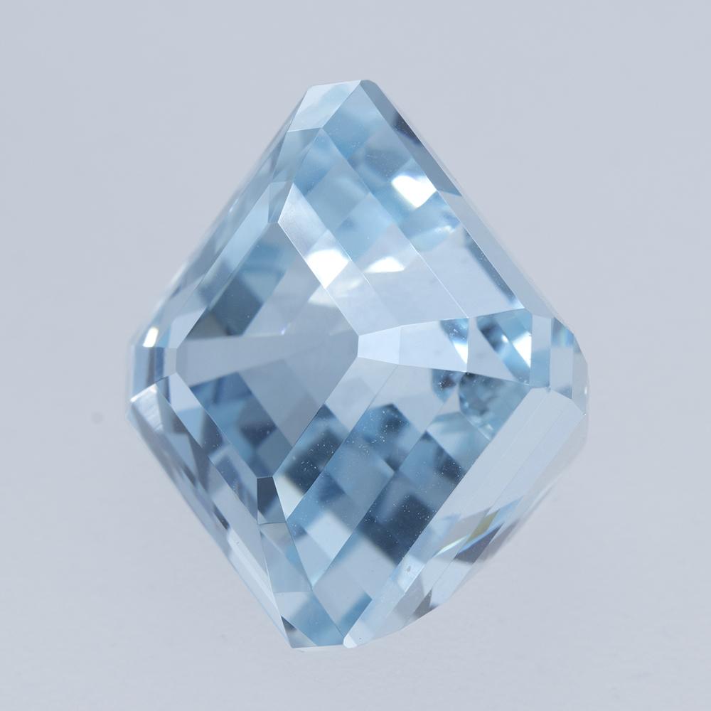 Brilliant Natural 14.97 CT Aquamarine 13.30X13.30 MM Octagon