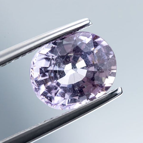 Natural Light Purple Sapphire 4.17 ct Oval. 10.3X8.5X5.7 Gemstone RMCGEMS 