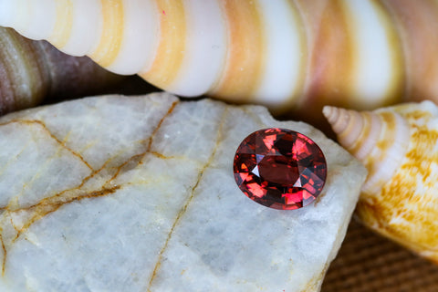 Pink Zircon 5.29CT Oval