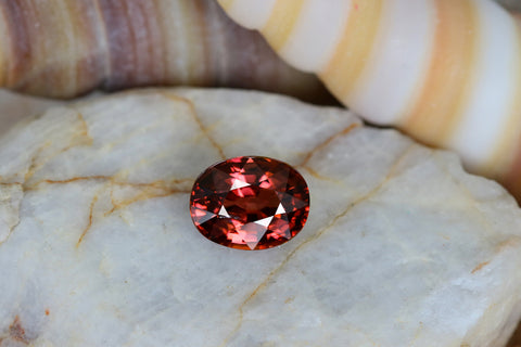Pink Zircon 4.81CT Oval