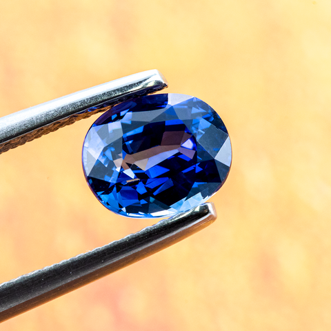 Seductive Vivid Blue Natural Blue Sapphire 1.51 ct Oval cut 7.2X6X4.1 mm - shoprmcgems