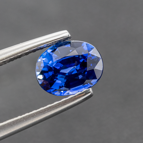Sparkling Natural Blue Sapphire 1.48 ct Oval cut 7.4x5.8x4.1 mm - shoprmcgems