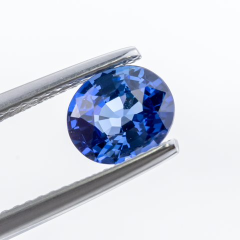 Sparkling Natural Blue Sapphire 1.54 ct Oval cut 7.4X6.4X4.1 mm - shoprmcgems