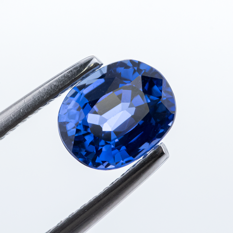 Sparkling Natural Blue Sapphire 1.70 ct Oval cut 7.2x5.8x4.1 mm - shoprmcgems