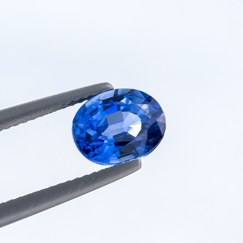 Natural Blue Sapphire 2.70 ct  Oval cut 9X7X4.8 mm - Ceylon - shoprmcgems