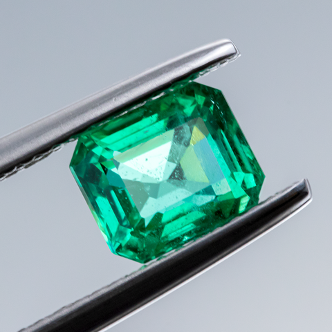 Sparkling  Natural Emerald 1.42 CT 7x6x4.5 MM Octagon - shoprmcgems