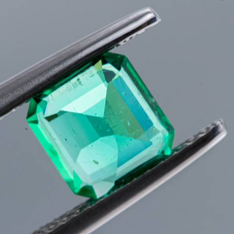 Natural Emerald 1.46 CT Octagon Shape 7X6.5X4.3 MM - shoprmcgems