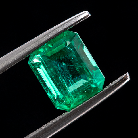 Natural Emerald 2.38 CT Octagon Shape 8.5X7X5.3 MM - shoprmcgems