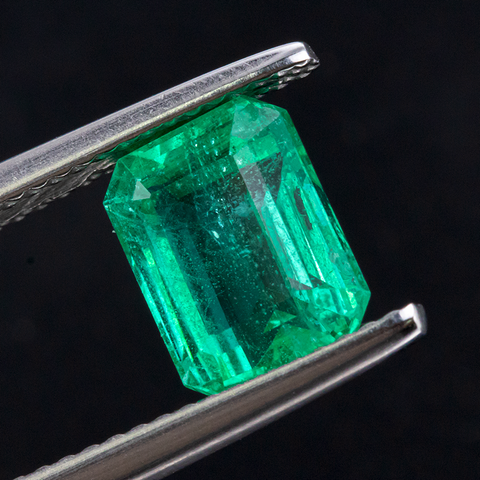 Natural Emerald 2.49 CT Octagon Shape 8.8x6.8x5.3 MM - shoprmcgems