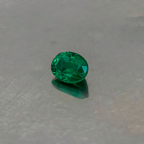 Vivid Green Emerald 1.62 Ct. 8.33x6.64x4.75 MM Oval Cut GRS Certified - shoprmcgems