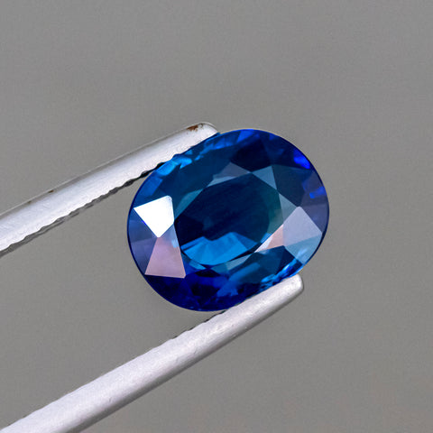 Blue Sapphire 3.23 CT 9.74MMx7.85x4.53 MM Oval Cut Unheated GIA Certified