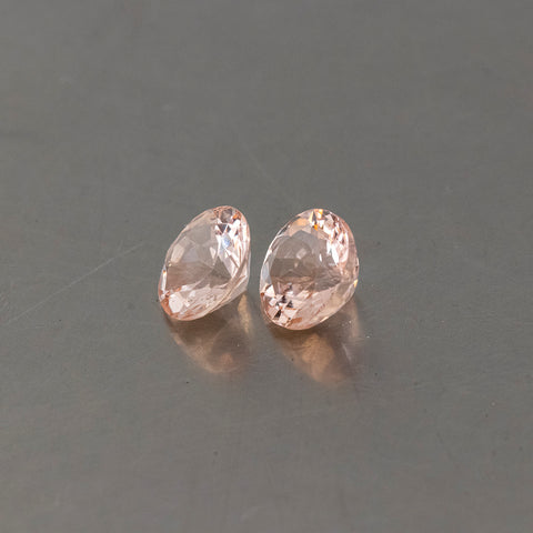 Morganite 7 MM Round 2.20 cts Side View