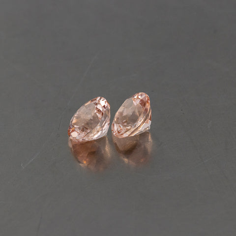 Morganite 7 mm Round 2.46 cts Side View