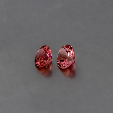Pink Tourmaline 1.02 CT 5 MM Round. Mined In Brazil. Side View