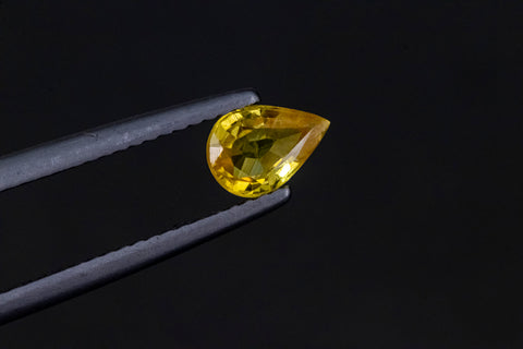 Yellow Sapphire 0.79 ct 7X5 mm Oval Cut - shoprmcgems